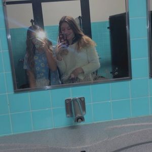 Meet your Posher, Valynnzia